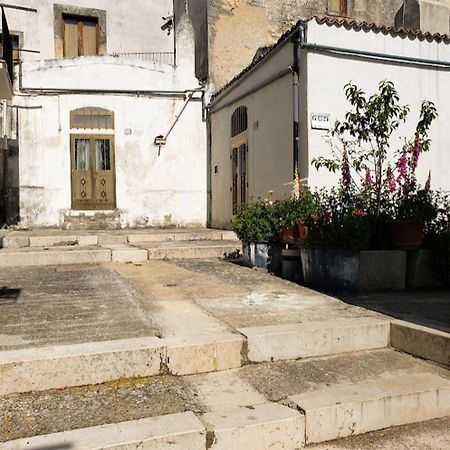 Casa Rione Medievale Villa Monte Sant'Angelo Exterior photo